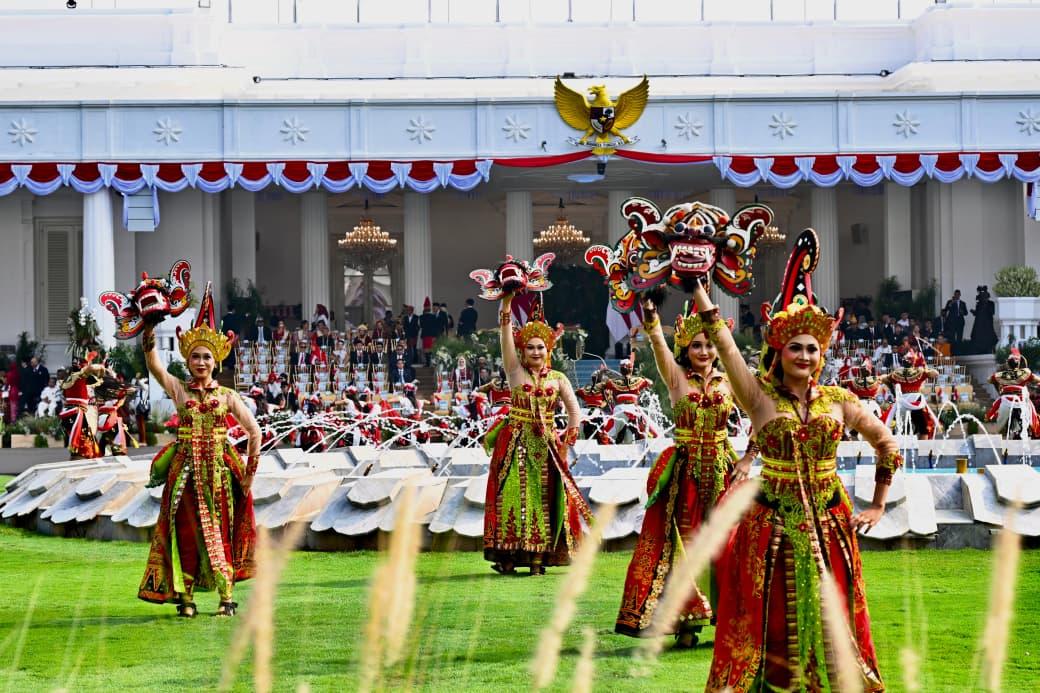 Panggung Istana Merdeka Membara: Ragam Budaya Nusantara Rayakan 81 Tahun RI